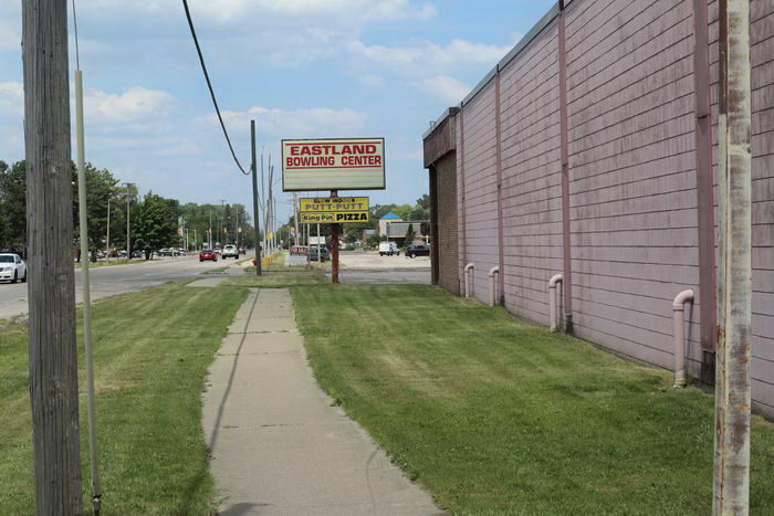 Eastland Twin Theatres - June 2021 (newer photo)